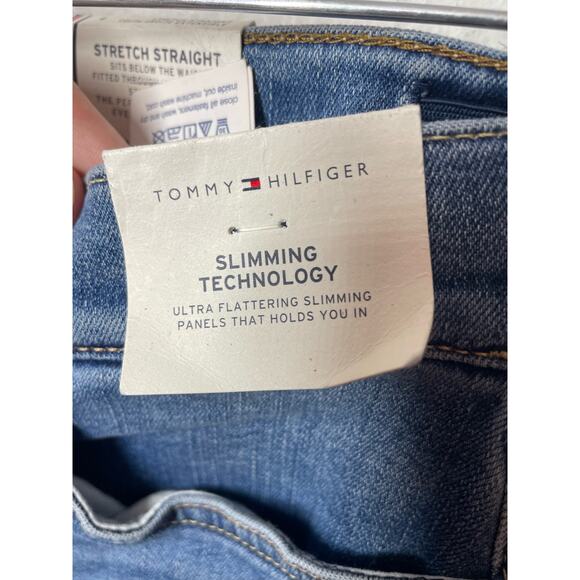 Tommy Hilfiger Stretch Straight Adaptive Jeans NWT Magnetic Hook Loop Closure 4 - Picture 5 of 10